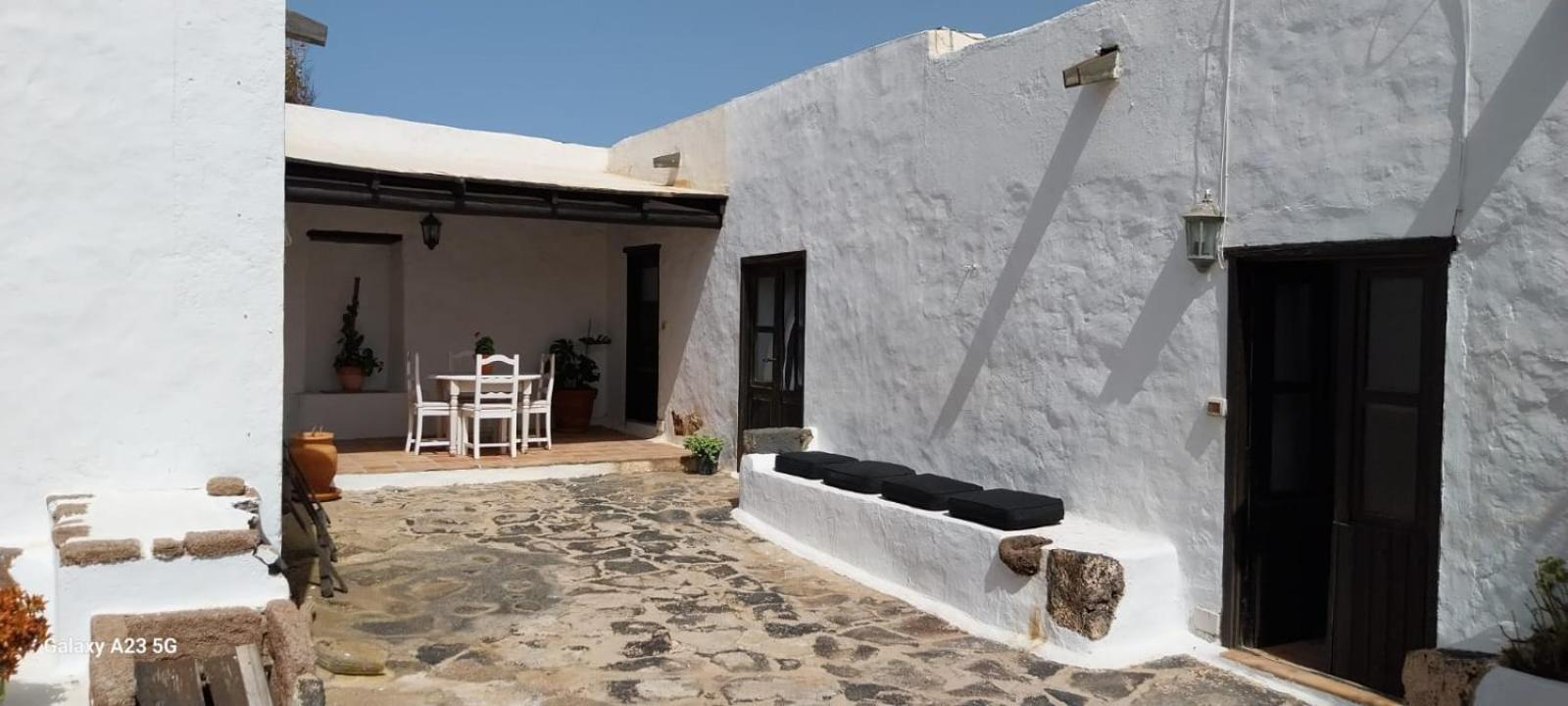 Suite Casa Rural Los Patios, Conil ติอาส ภายนอก รูปภาพ